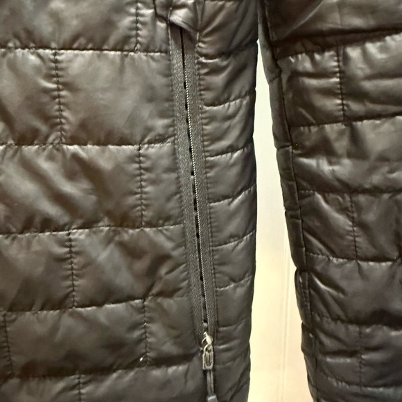 Patagonia Womens XS Black Quilted Jacket - Picture 5 of 8